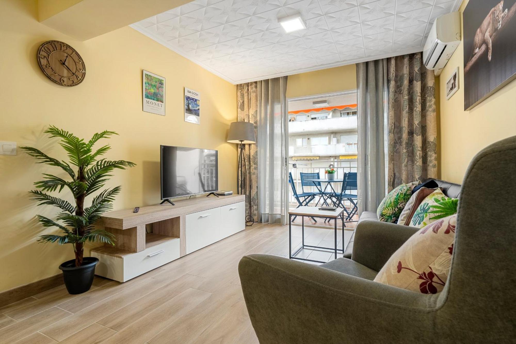 Hauzify I Apartament Van Gogh Salou Exterior foto